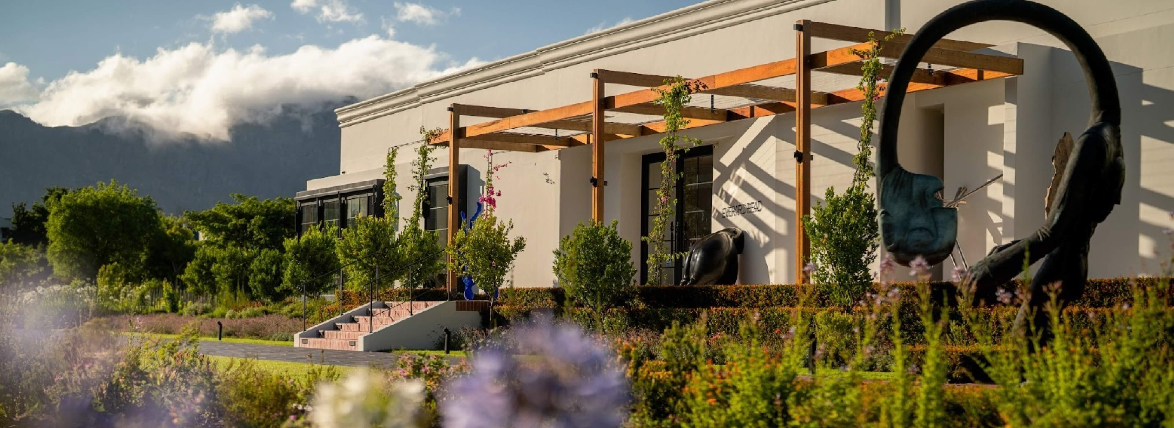 Leeucollection blog - Gary Stephens’ Artist Residency at Leeu Estates | Everard Read Franschhoek hero slide 1