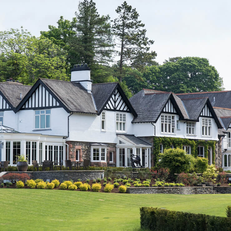 WELCOME TO LINTHWAITE HOUSE