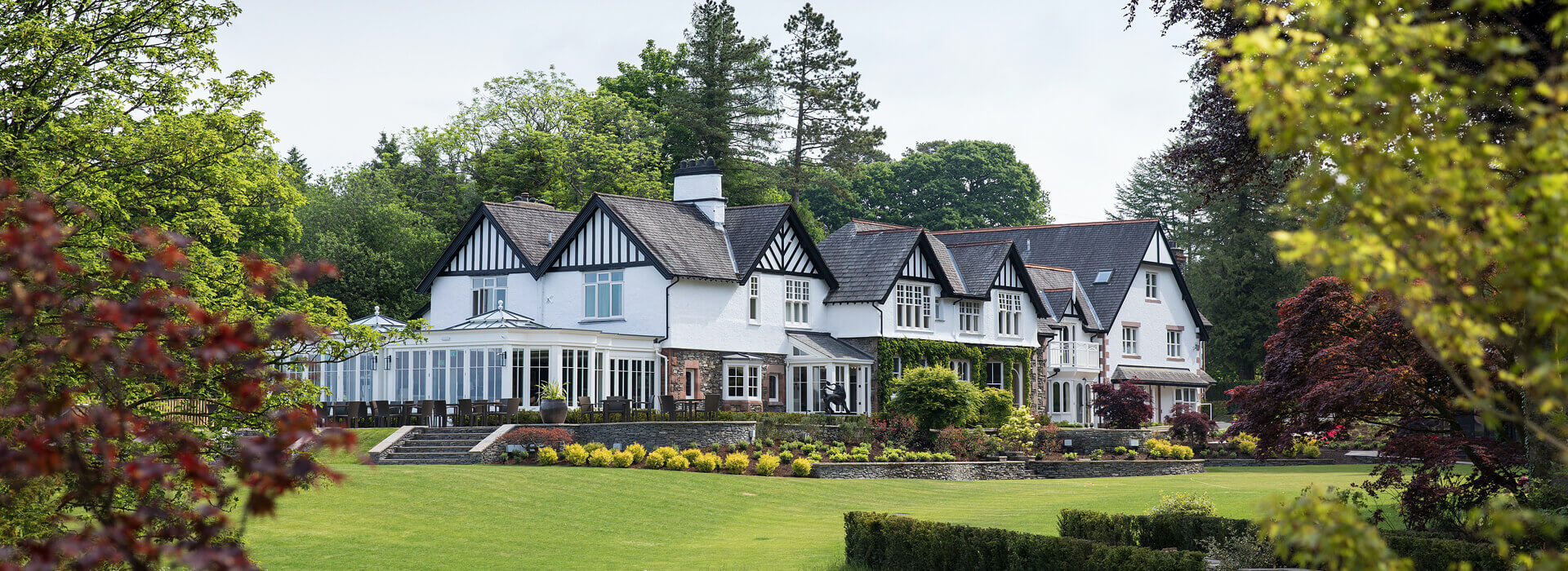 WELCOME TO LINTHWAITE HOUSE